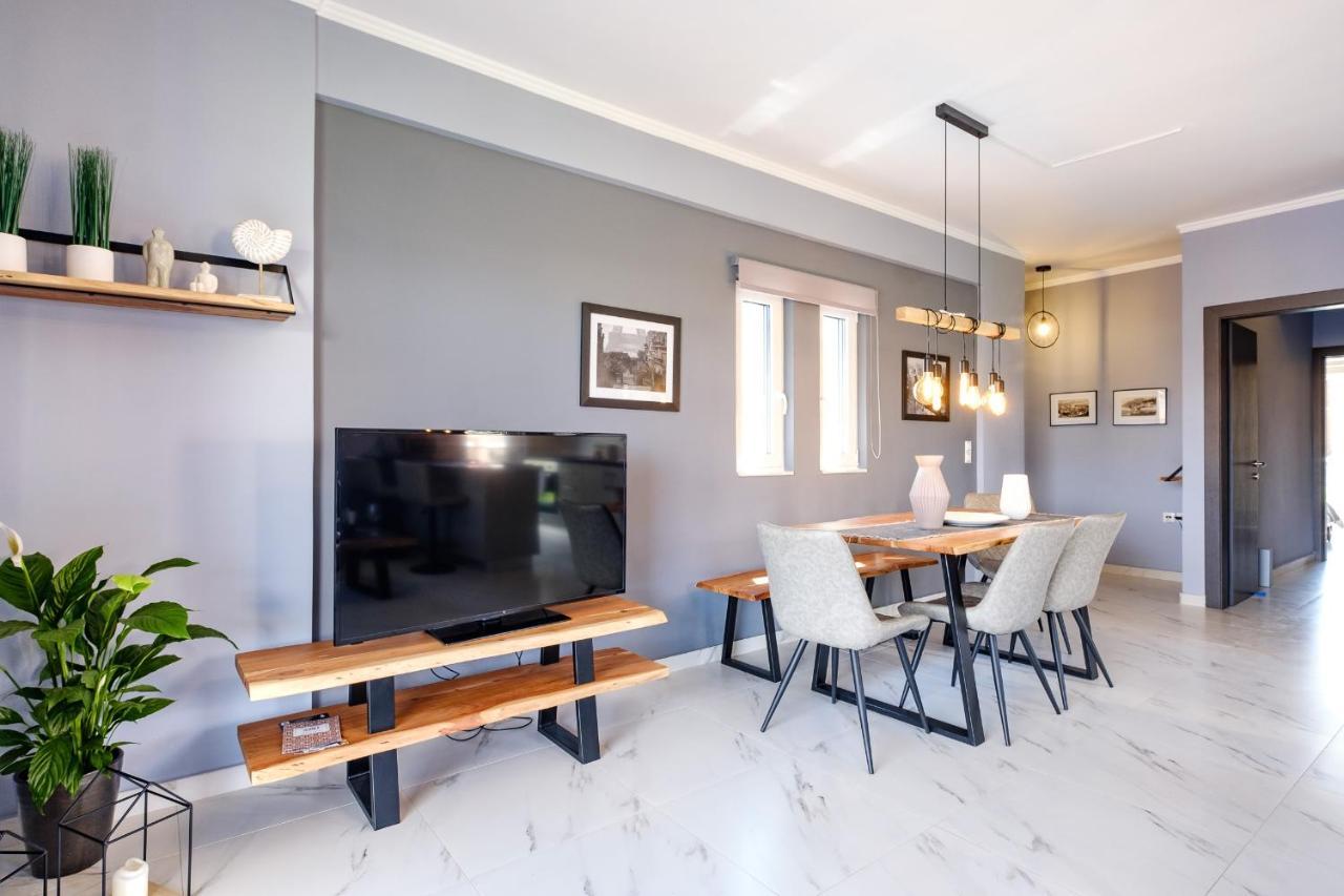 Oreon Suites - Usia Nauplia Esterno foto